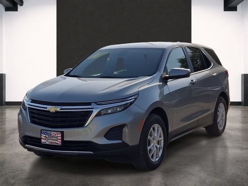 Used 2024 Chevrolet Equinox LT FWD image 1