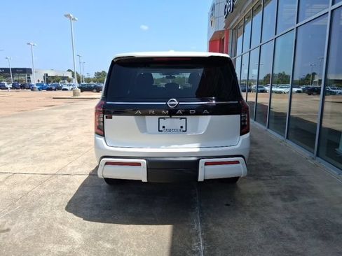 Certified 2025 Nissan Armada SV RWD image 6
