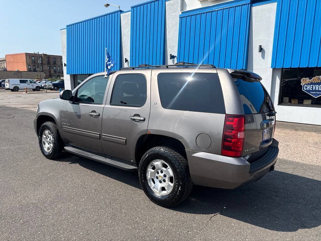 Used 2011 Chevrolet Tahoe LT AWD/4WD image 17