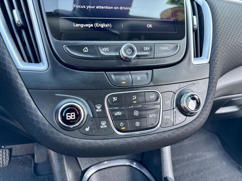 Used 2023 Chevrolet Malibu LT image 33