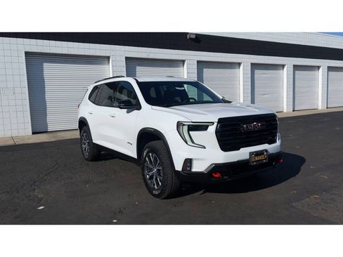 New 2026 GMC Acadia AT4 w/ Luxury Package image 5