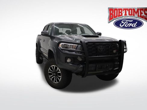 Used 2021 Toyota Tacoma TRD Sport image 1