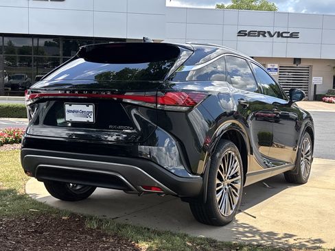 Used 2026 Lexus RX 450h AWD w/ Convenience Package image 10