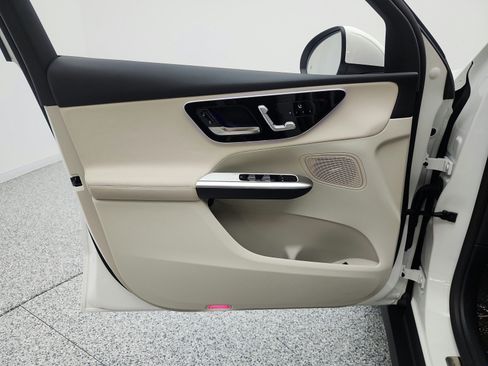 Certified 2026 Mercedes-Benz GLC 300 4MATIC image 12