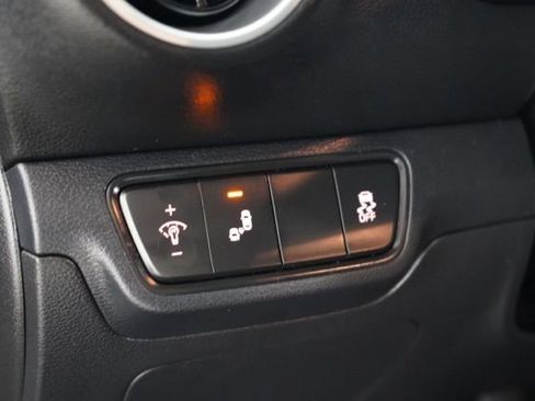 Used 2022 Kia Forte LXS w/ LXS Technology Package image 21