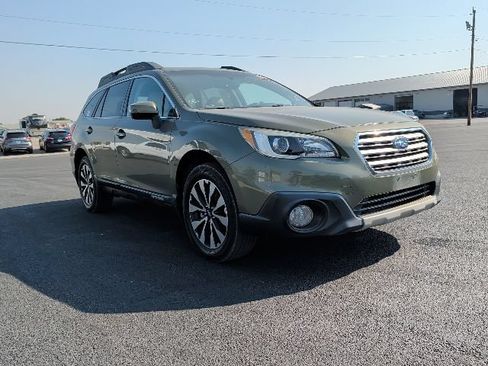 Used 2017 Subaru Outback 2.5i Limited AWD/4WD image 2