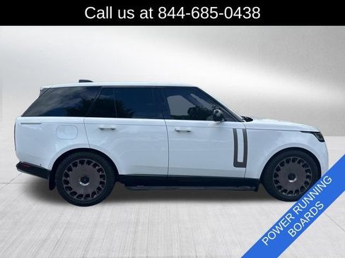 Used 2024 Land Rover Range Rover SE AWD/4WD image 4