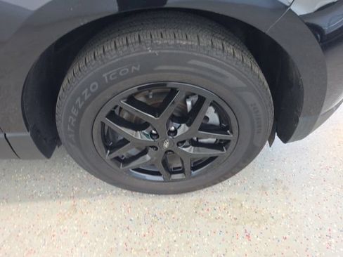 Used 2024 Ford Edge SEL AWD/4WD image 17