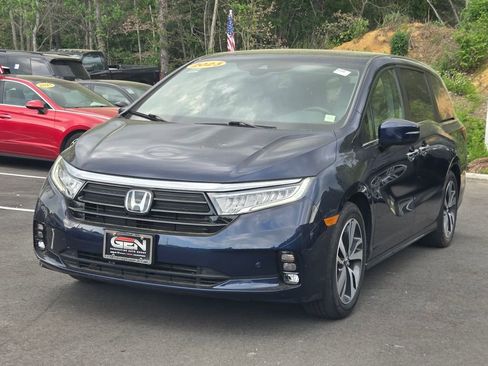 Used 2023 Honda Odyssey Touring image 7