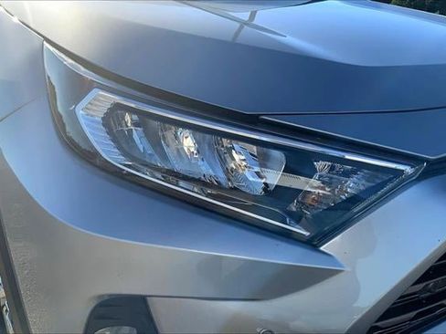 Used 2021 Toyota RAV4 Limited w/ Carpet Mat Package (TMS) image 28