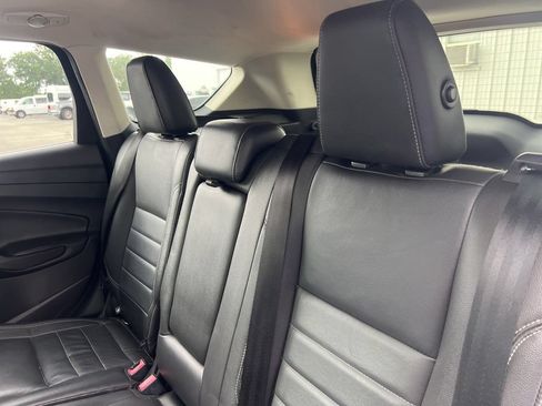 Used 2014 Ford Escape Titanium FWD image 17