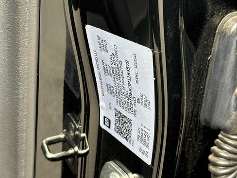 Used 2023 Chevrolet Colorado Z71 w/ Z71 Convenience Package 2 image 33