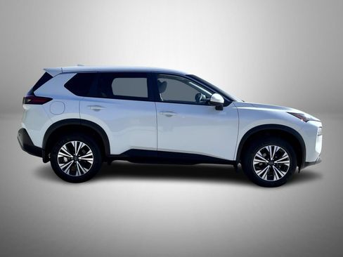Used 2023 Nissan Rogue SV AWD/4WD image 4