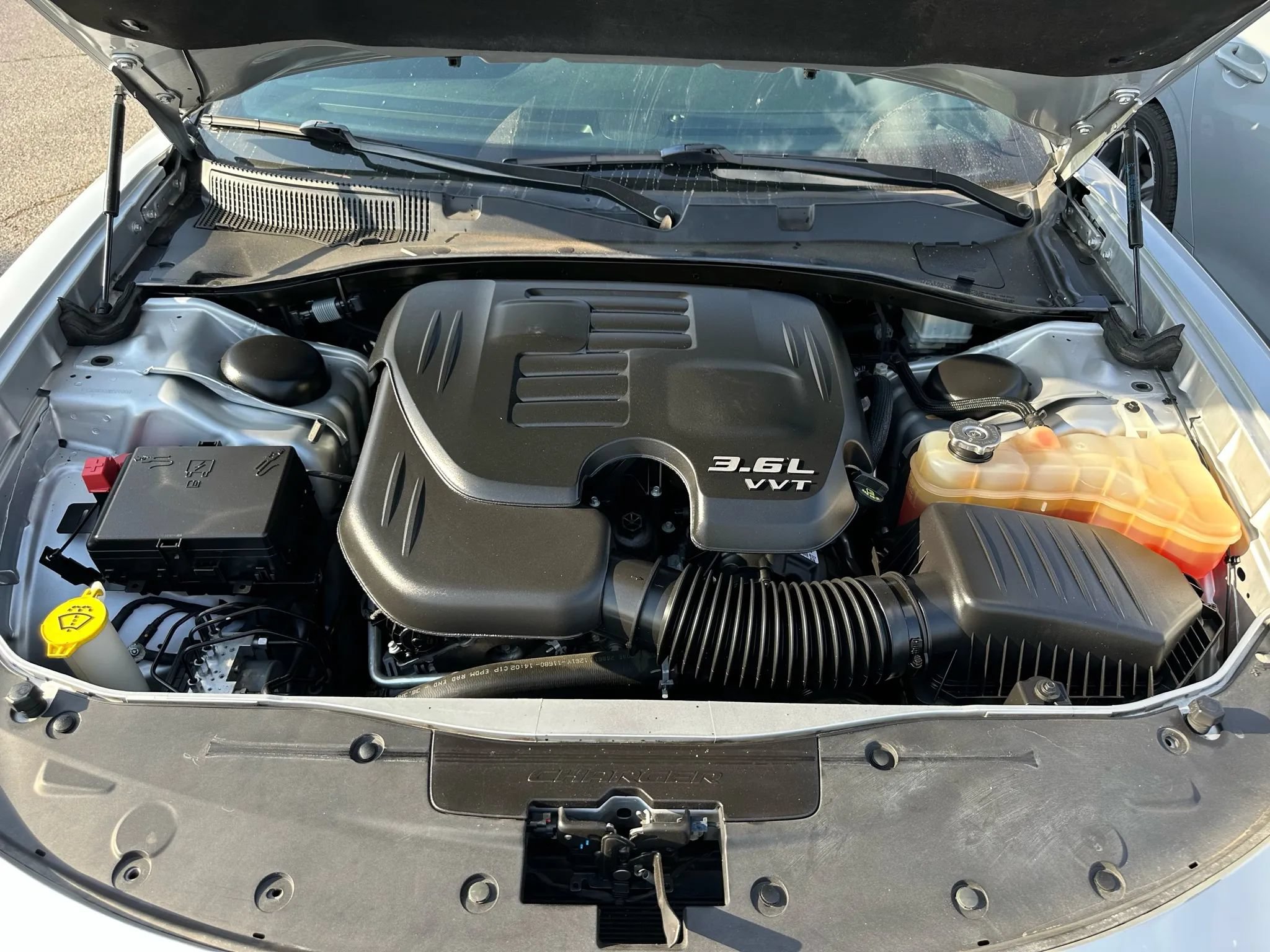 Used 2021 Dodge Charger SXT RWD image 39