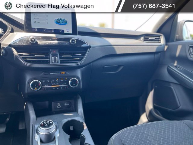 Used 2024 Ford Escape Active AWD/4WD image 32