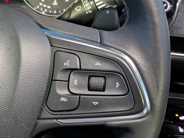 Used 2021 Buick Envision Essence w/ Sport Touring Package FWD image 29