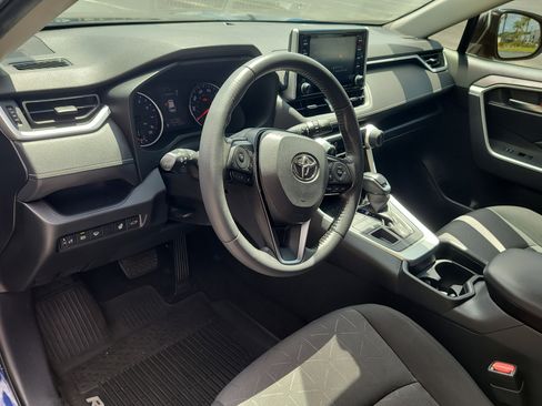 Used 2019 Toyota RAV4 XLE w/ Convenience Package AWD/4WD image 19