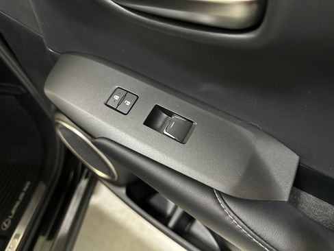 Used 2019 Lexus NX 300 FWD image 39