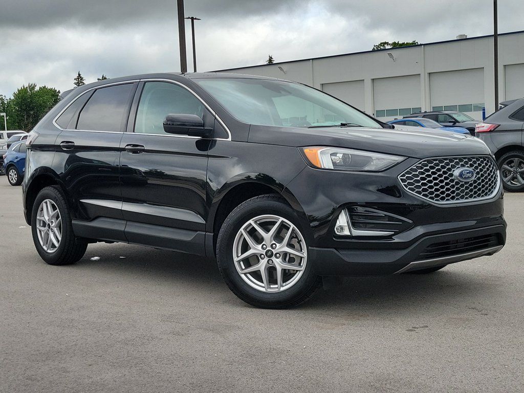 Used 2024 Ford Edge SEL w/ Convenience Package AWD/4WD image 34