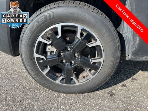 Used 2023 Jeep Renegade Trailhawk AWD/4WD image 9