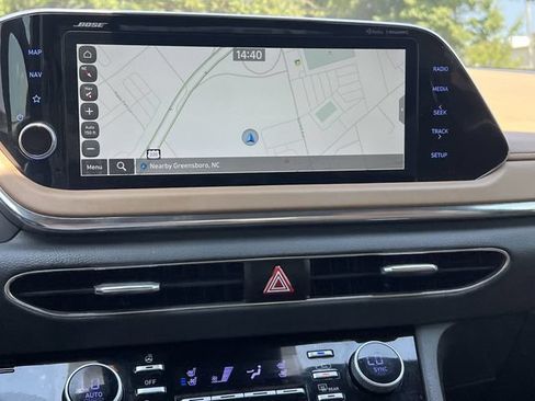 Used 2023 Hyundai Sonata Limited w/ Preferred Accessory Package FWD image 21