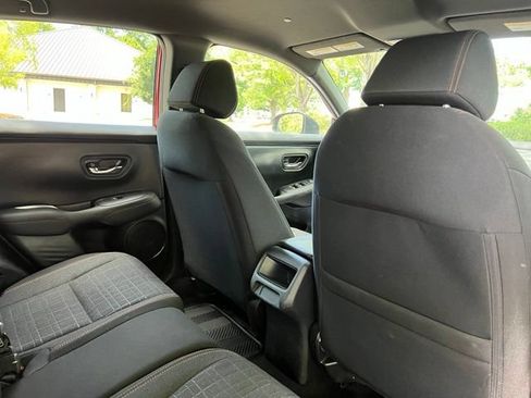 Used 2023 Honda HR-V Sport image 18