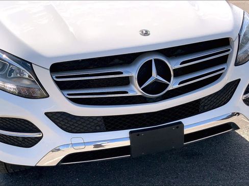 Used 2018 Mercedes-Benz GLE 350 4MATIC image 29