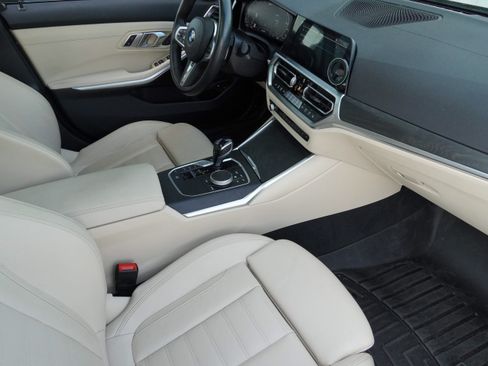 Used 2021 BMW 330e w/ M Sport Package RWD image 10