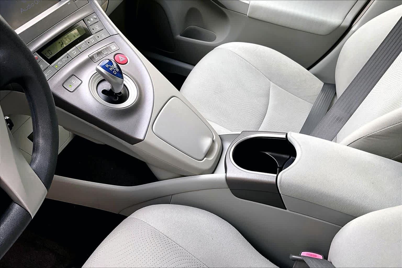 Used 2013 Toyota Prius Two FWD image 17
