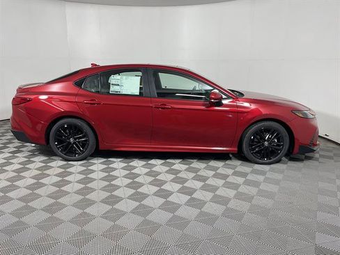 New 2026 Toyota Camry SE FWD image 9