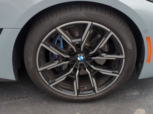 Used 2025 BMW M440i RWD image 13