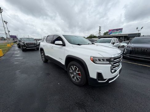 Used 2023 GMC Acadia SLE FWD image 1
