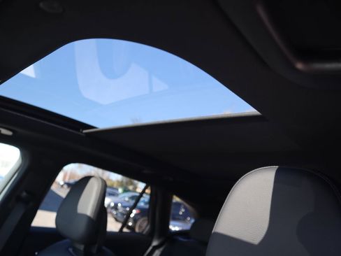 New 2026 Mercedes-Benz GLC 300 4MATIC image 14