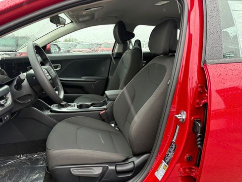 New 2026 Kia K4 FWD image 11