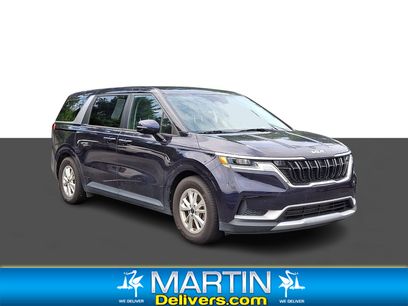 Certified 2023 Kia Carnival LX