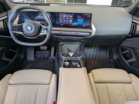Used 2025 BMW X3 xDrive30i w/ Premium Package AWD/4WD image 16