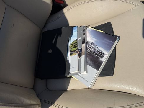 Used 2013 Mercedes-Benz SLK 350 image 31