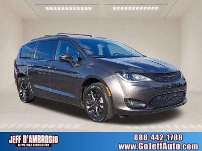 Used 2020 Chrysler Pacifica Touring-L