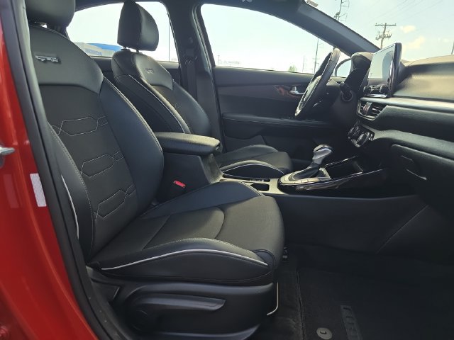 Used 2023 Kia Forte GT-Line w/ GT-Line Premium Package FWD image 16