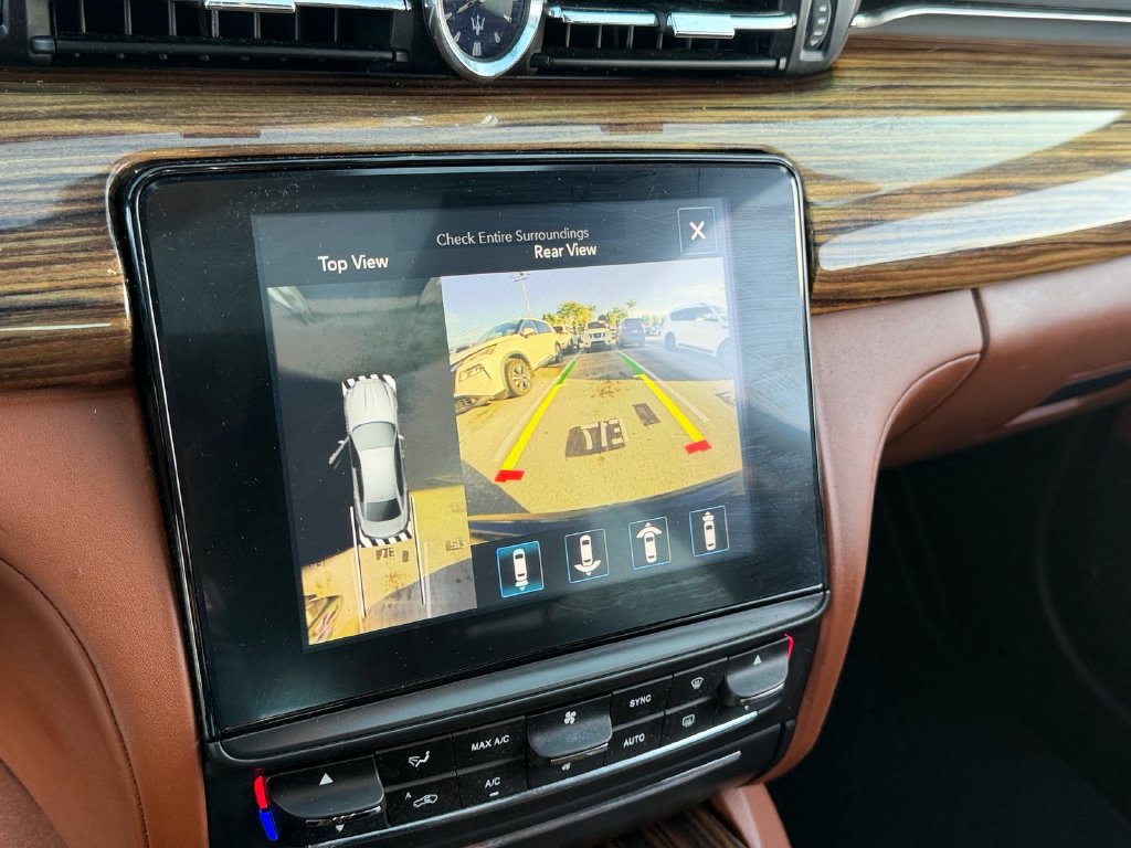 Used 2018 Maserati Quattroporte S GranLusso RWD image 25