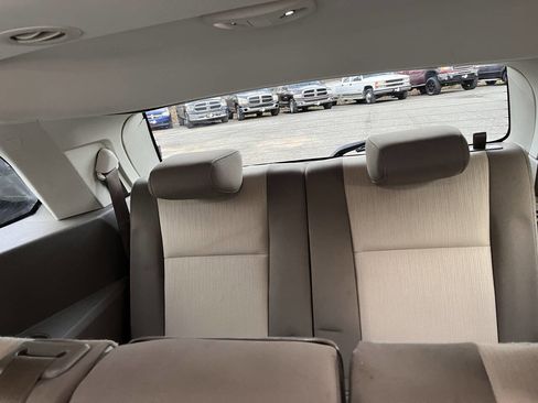 Used 2010 Dodge Journey SXT w/ Rear Seat Video Group image 12