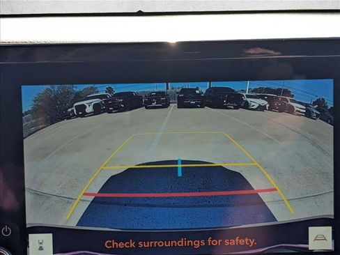 Used 2026 Toyota Camry SE w/ Convenience Package image 14