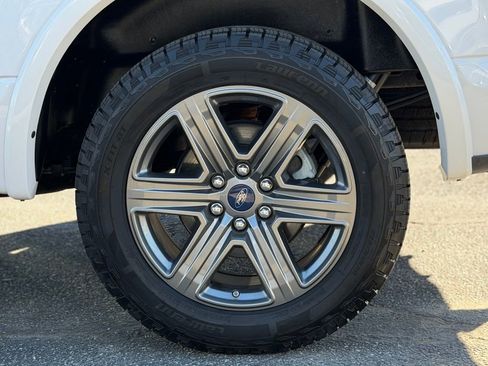 Certified 2019 Ford F150 Lariat image 11