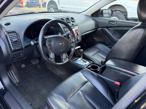 Used 2011 Nissan Altima 2.5 SL w/ 2.5SL Pkg FWD image 12