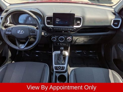Used 2025 Hyundai Venue Limited FWD image 24