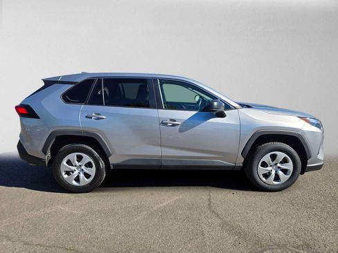 Certified 2023 Toyota RAV4 LE AWD/4WD image 2