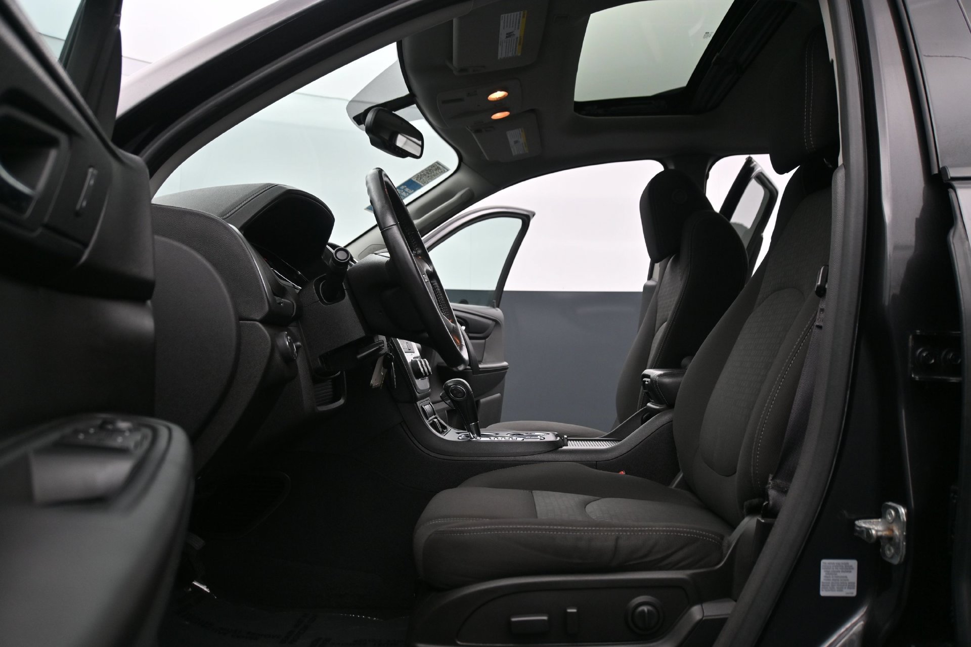 Used 2015 GMC Acadia SLE AWD/4WD image 22
