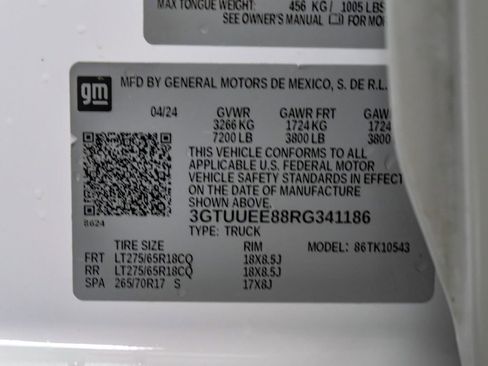 Used 2024 GMC Sierra 1500 AT4 w/ AT4 Premium Package AWD/4WD image 58