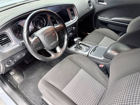 Used 2020 Dodge Charger Scat Pack RWD image 9