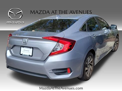 Used 2018 Honda Civic EX image 13